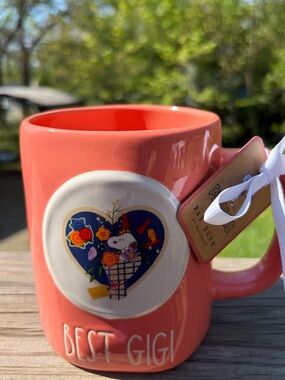 Rae Dunn “Best Gigi” Snoopy Peanuts Mug ❤️ Cute Grandma Gift